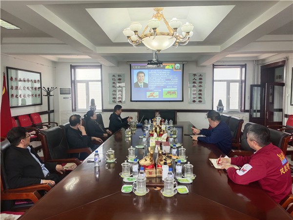 1683276625897729.jpg 焦安龍教授一行到吉春制藥座談交流.jpg